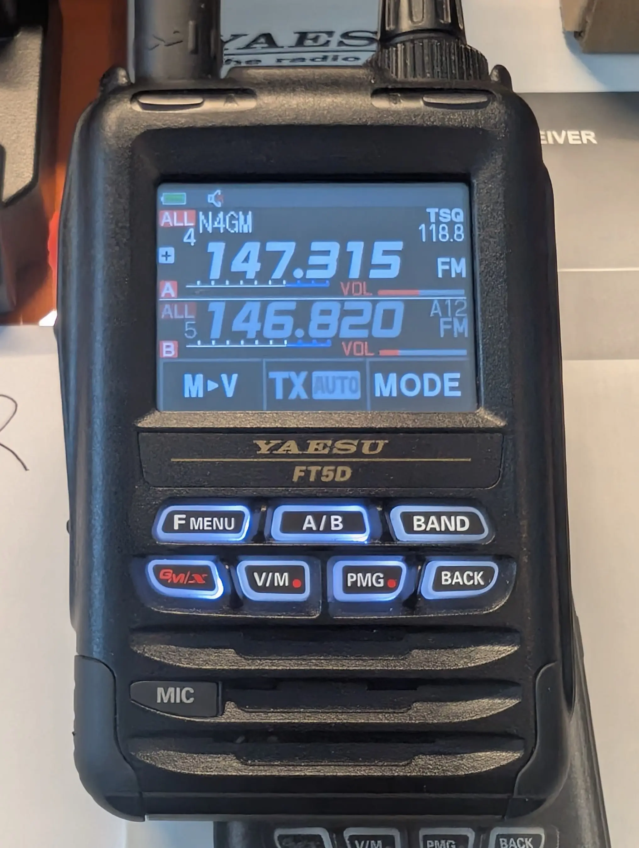 Yaesu FT5D